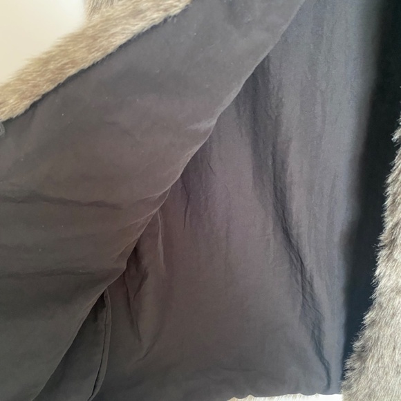 Aritzia Talula Park Slope Faux Fur Vest Size XS Brown - Picture 11 of 13